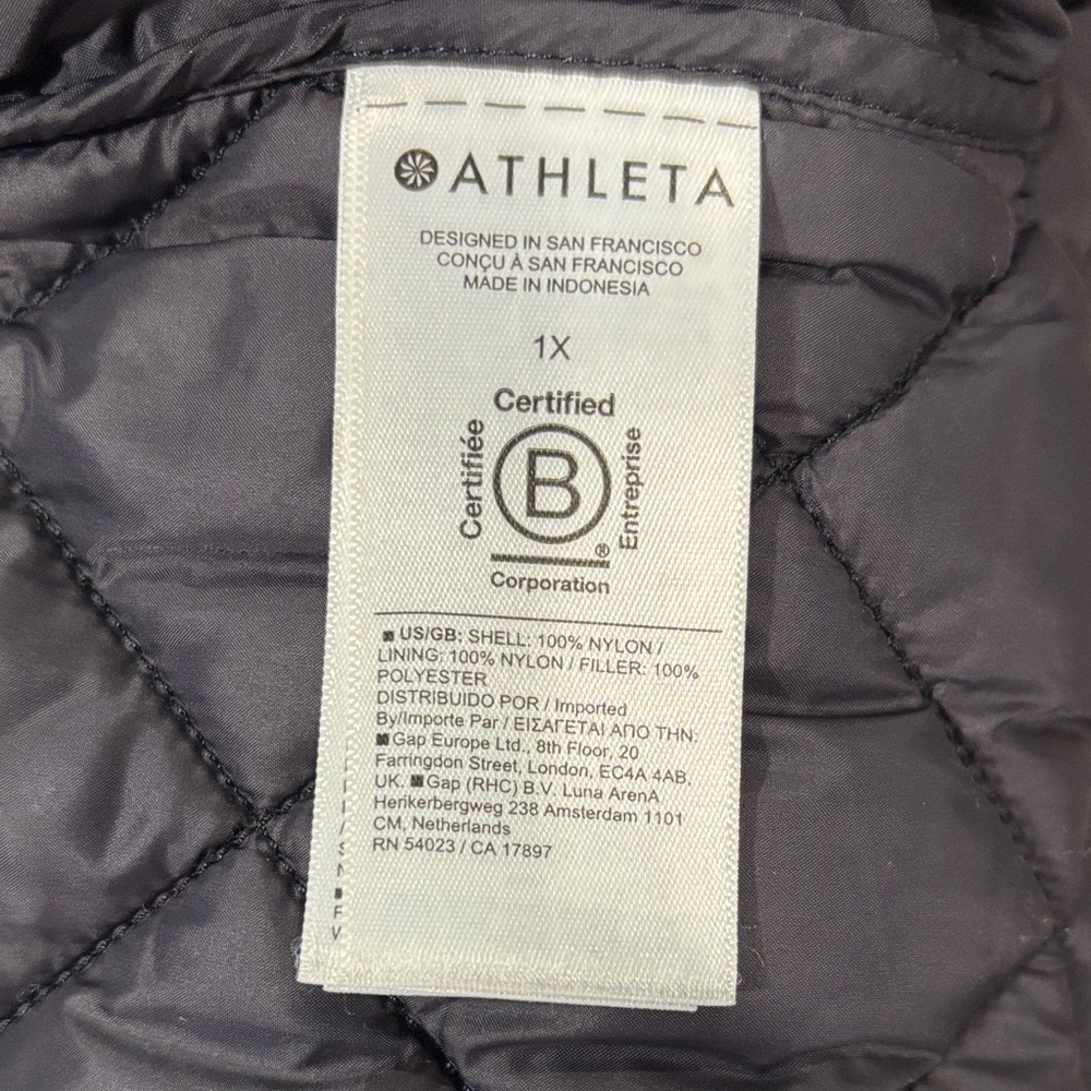 Athleta Women’s Whisper Featherless Quilted Parka/Jacket  - Black - Picture 10 of 11